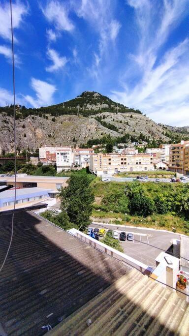 Charming Three Bedroom Apartment In Alcoi ภายนอก รูปภาพ